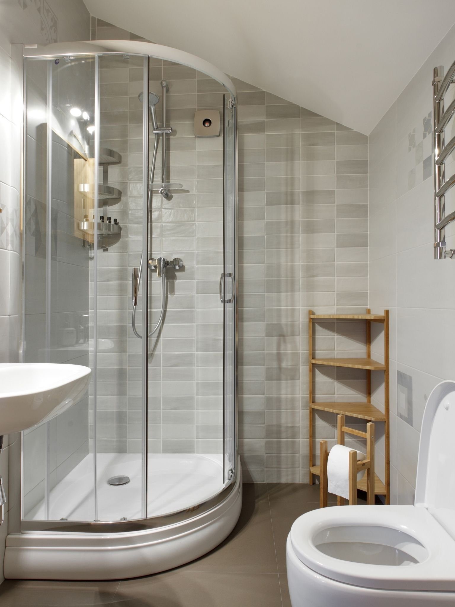 complete bathroom fitter W5 5DA